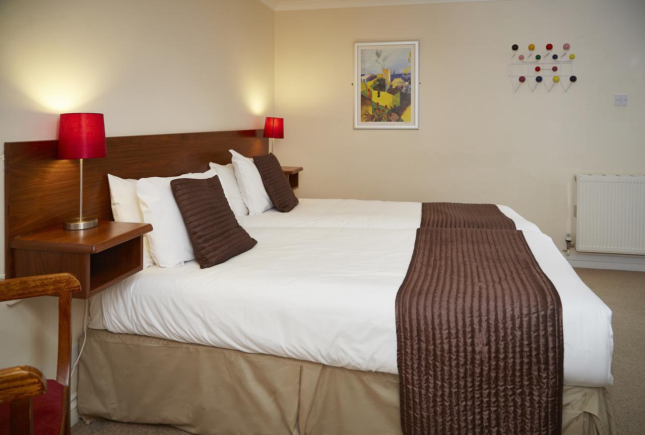 The Terrace Lodge Hotel Yeovil Eksteriør billede